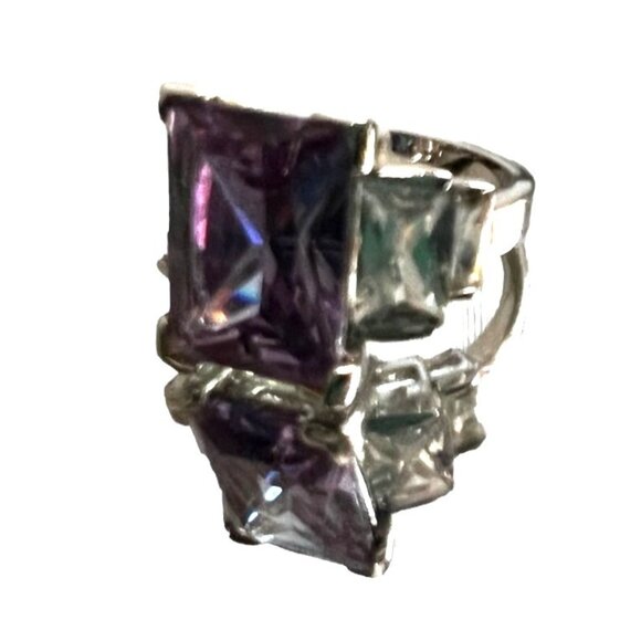 Light Purple and Diamond Baguette Ring Cubic Zirconia Sz 7 Womens Silver Band an - Picture 11 of 16